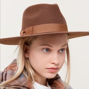 Flat brim felt hat